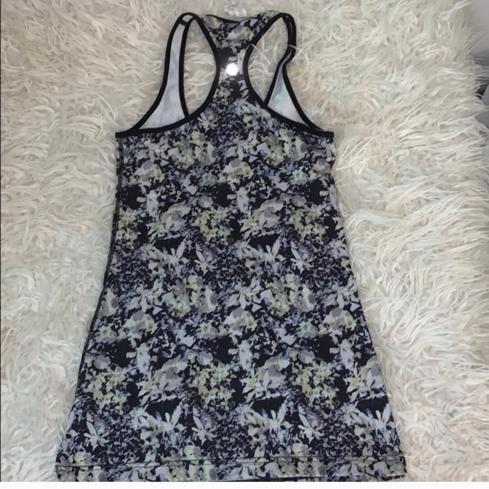 Lululemon Tank - Picture 2 of 2
